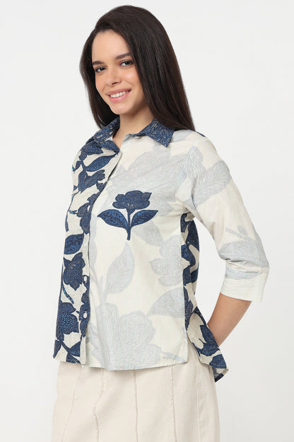 Indigo Bloom Shirt – women's indigo floral print cotton shirt, view 3