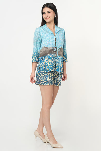 Blue Daisy Bloom Shirt With Skort Set