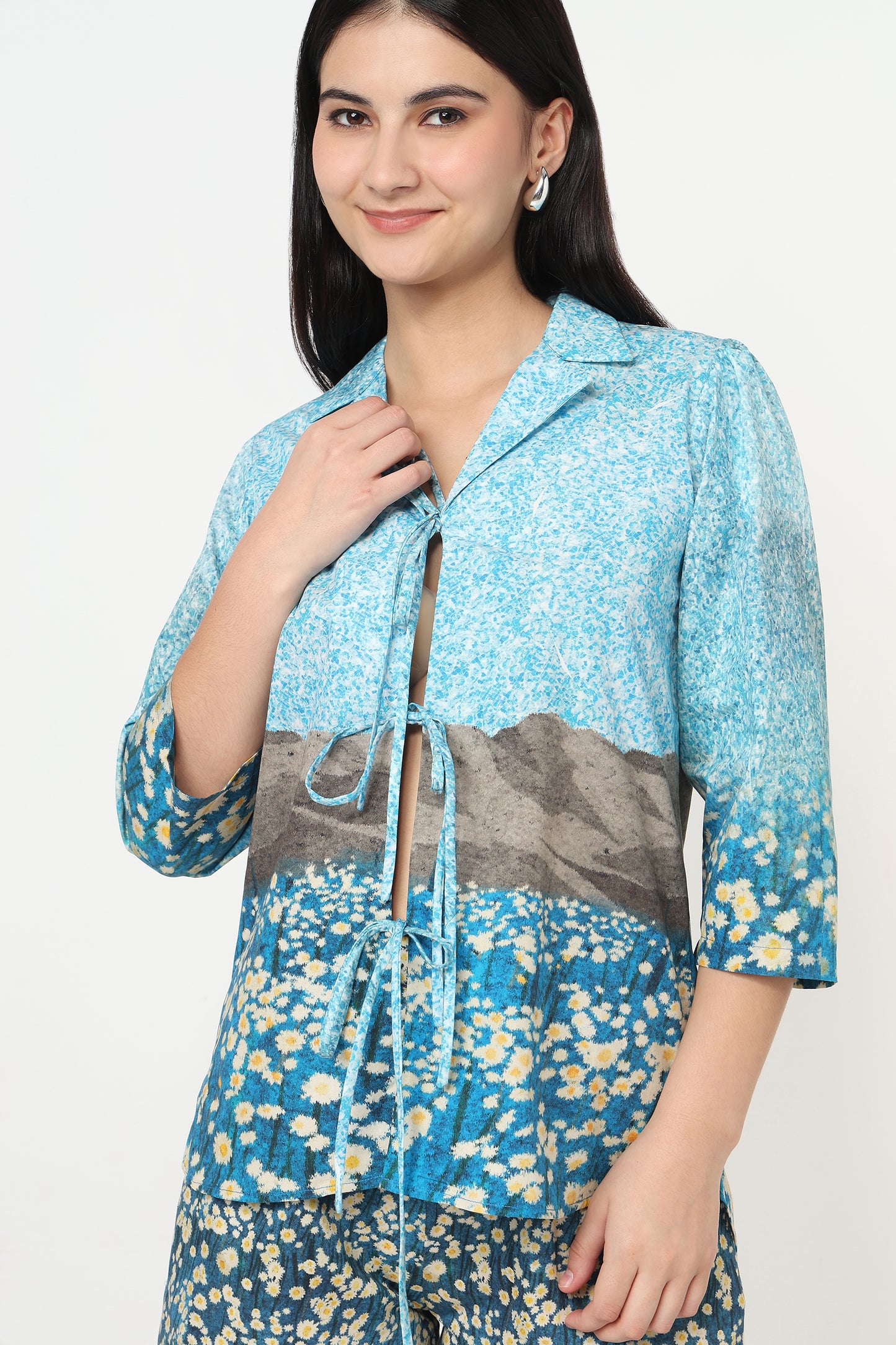 Blue Daisy Bloom Shirt With Skort Set