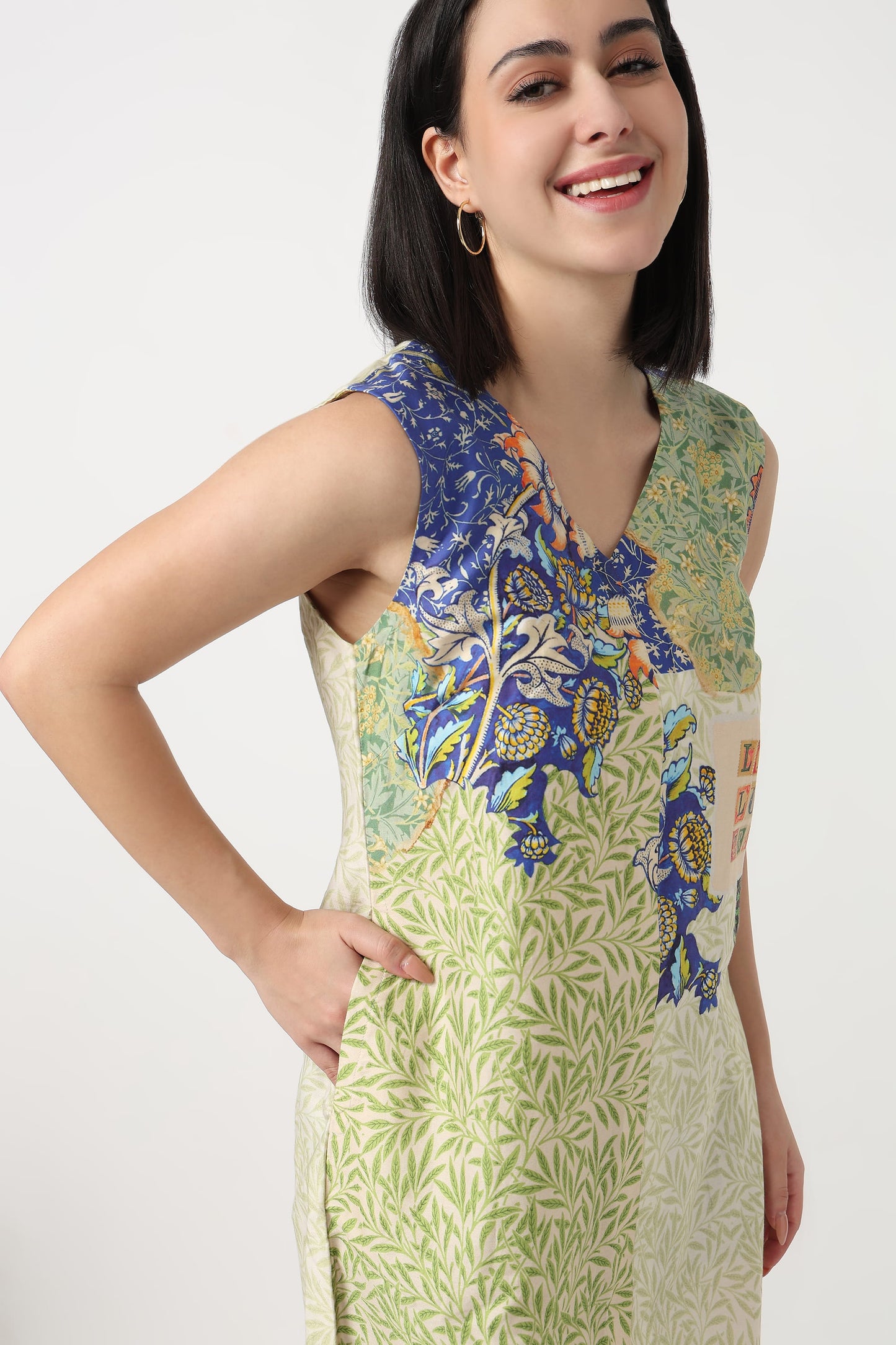 Garden Mosaic Dress – printed short dress for women, view 4